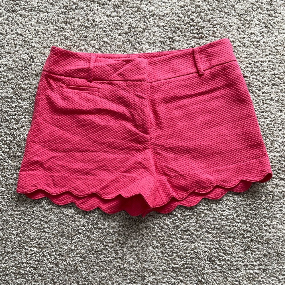 Loft scalloped shorts